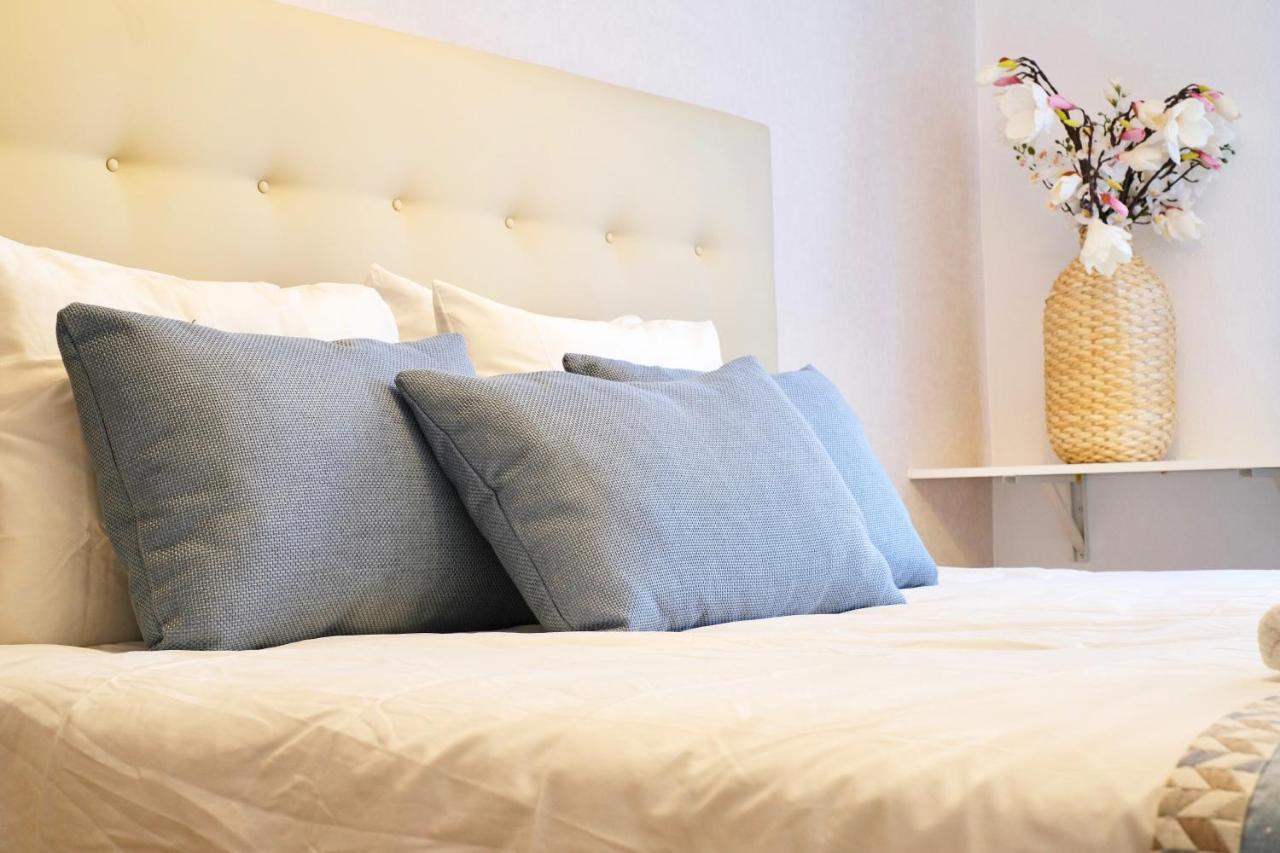 Suite Avenida T2 Quarteira Beach Extérieur photo
